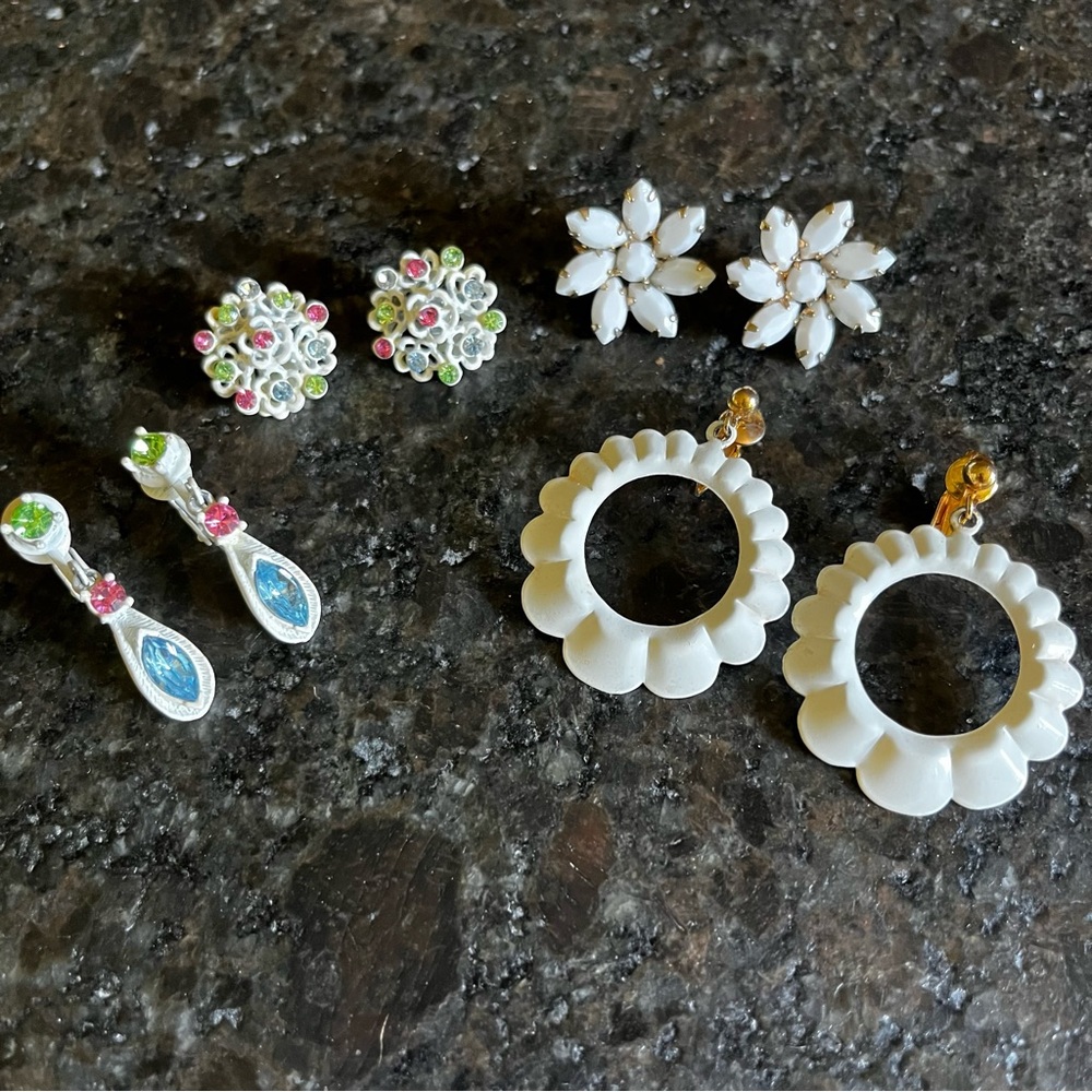 Vintage White Clip On Earrings Enamel Rhinestones